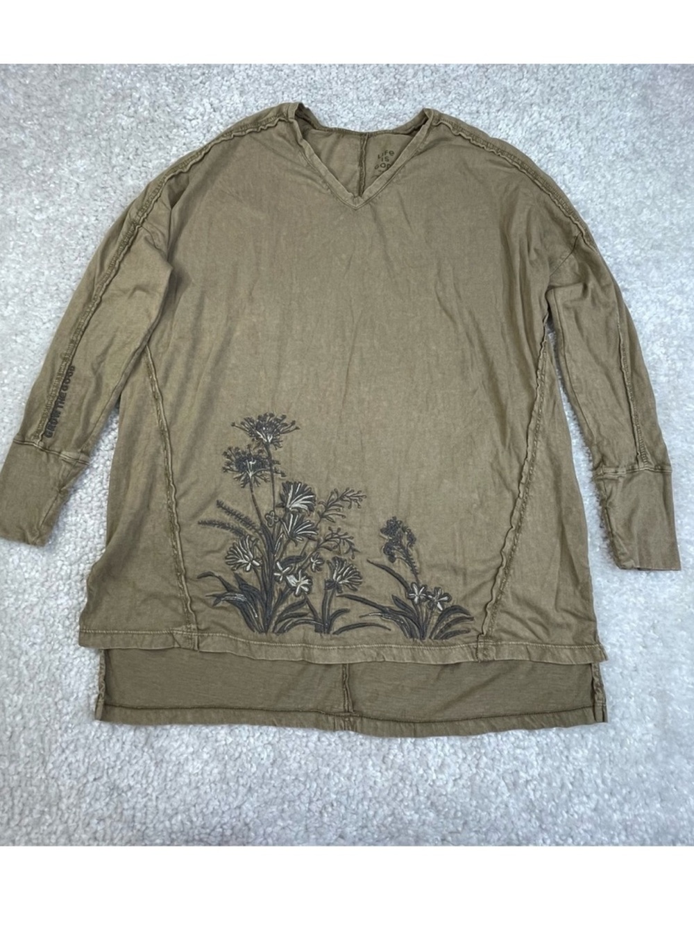 Rare Life Is Good taupe Olive Green Floral Long Sleeve Tunic Vintage wash